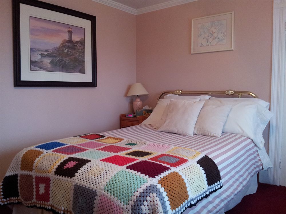 The Spaniards Room Heritage Home Spaniards Bay Luaran gambar